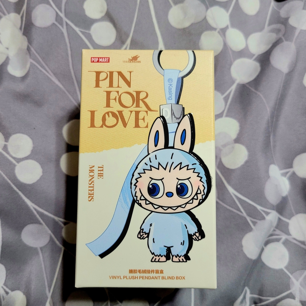 Pin For Love Labubu, Mystery Box